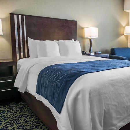 Comfort Inn & Suites Butler Exteriér fotografie
