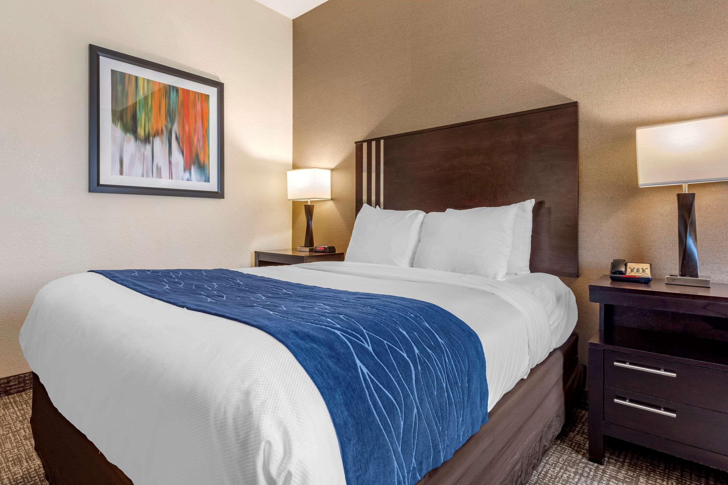 Comfort Inn & Suites Butler Exteriér fotografie