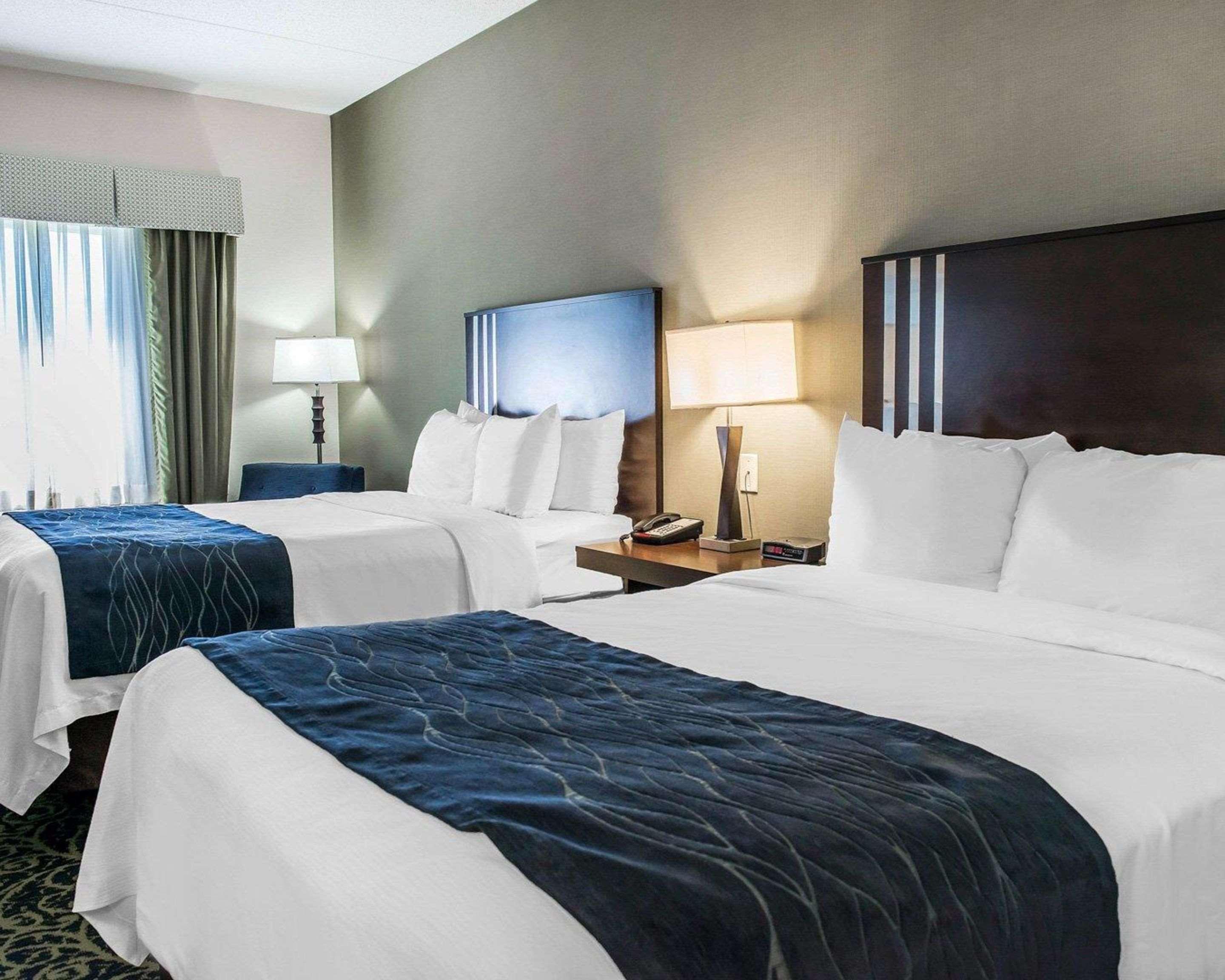Comfort Inn & Suites Butler Exteriér fotografie