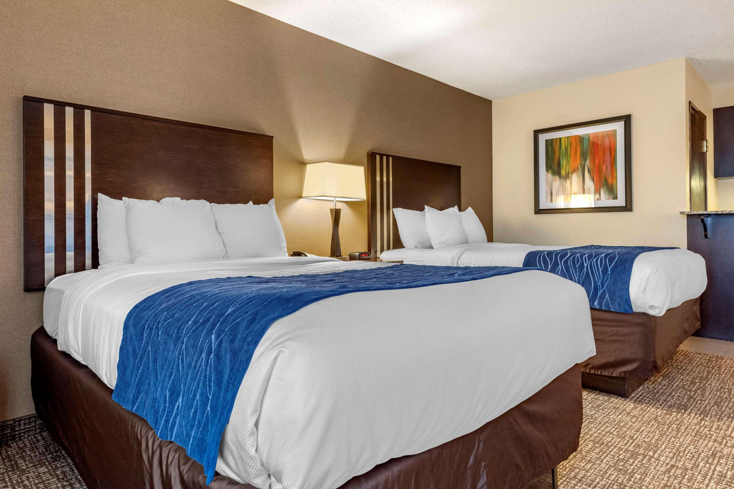 Comfort Inn & Suites Butler Exteriér fotografie